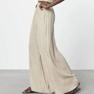 Zara flowy silky beige pants S